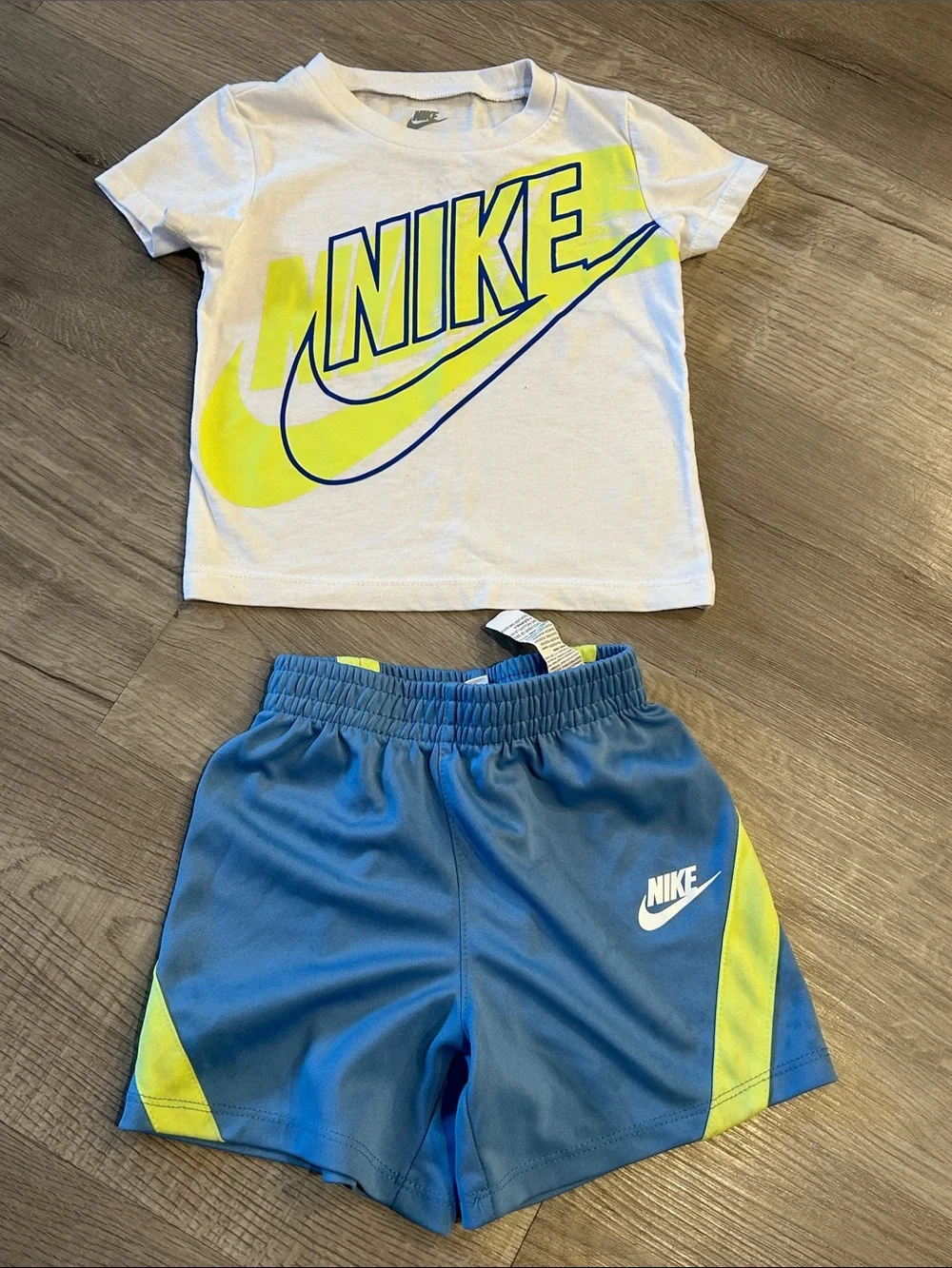 NIKE | Boys Matching Shorts Set